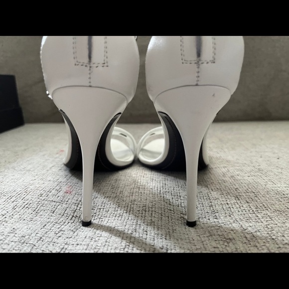 giuseppe zanotti - Picture 4 of 12